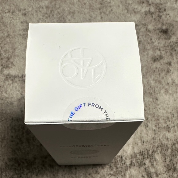 Skin 1004 Madagascar Centella Tone Brightening Capsule Ampoule - 210ml - Picture 4 of 5